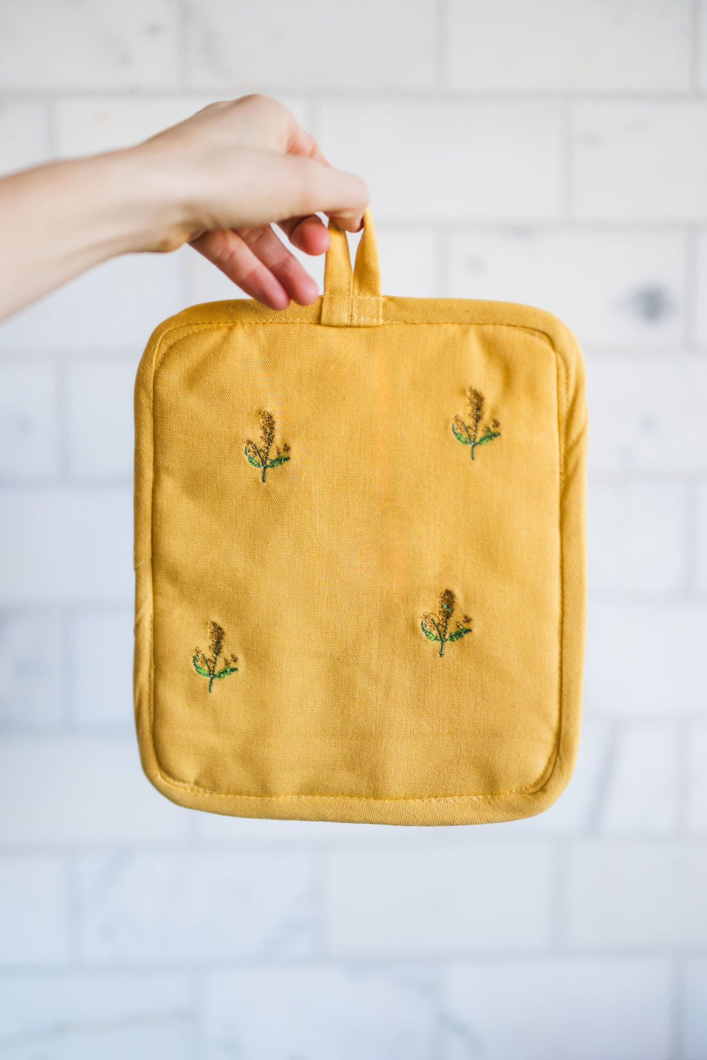 Yellow Embroidered Pot Holder - Thumbnail 3