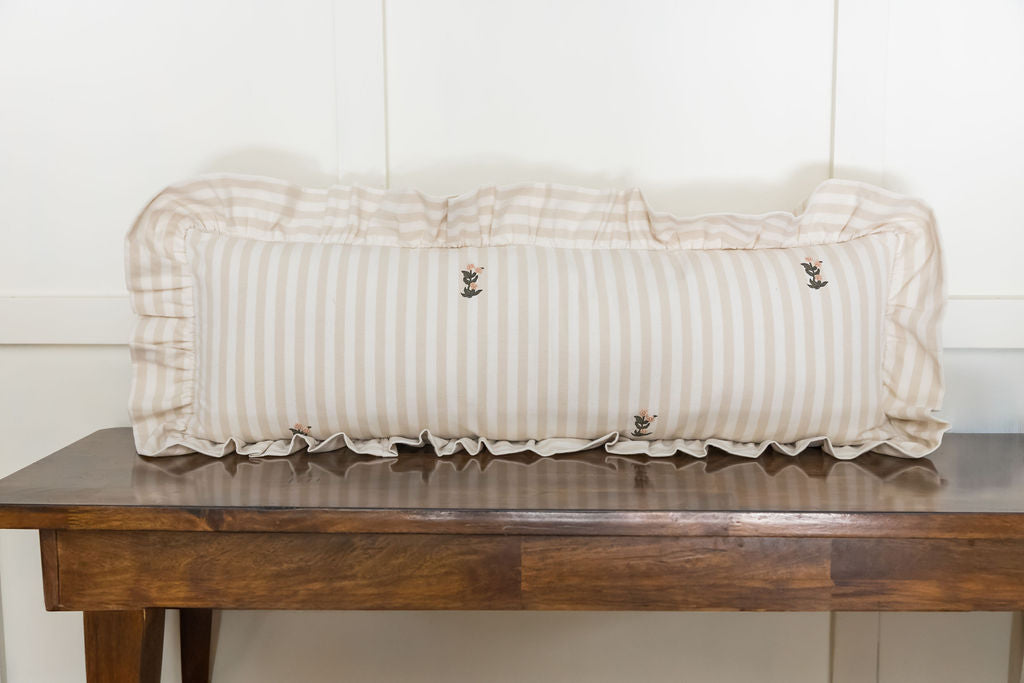 Galley & Fen Frances Lumbar Pillow - Thumbnail 4