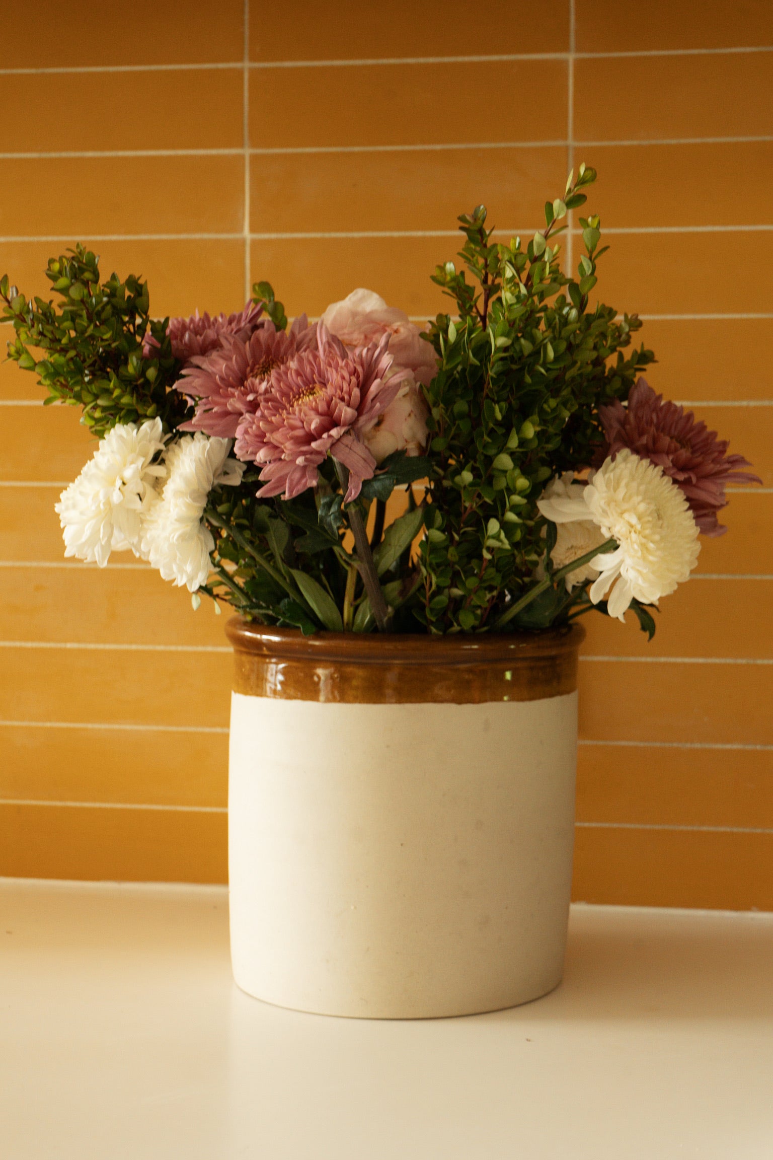 Heritage Stoneware Crock - Thumbnail 3