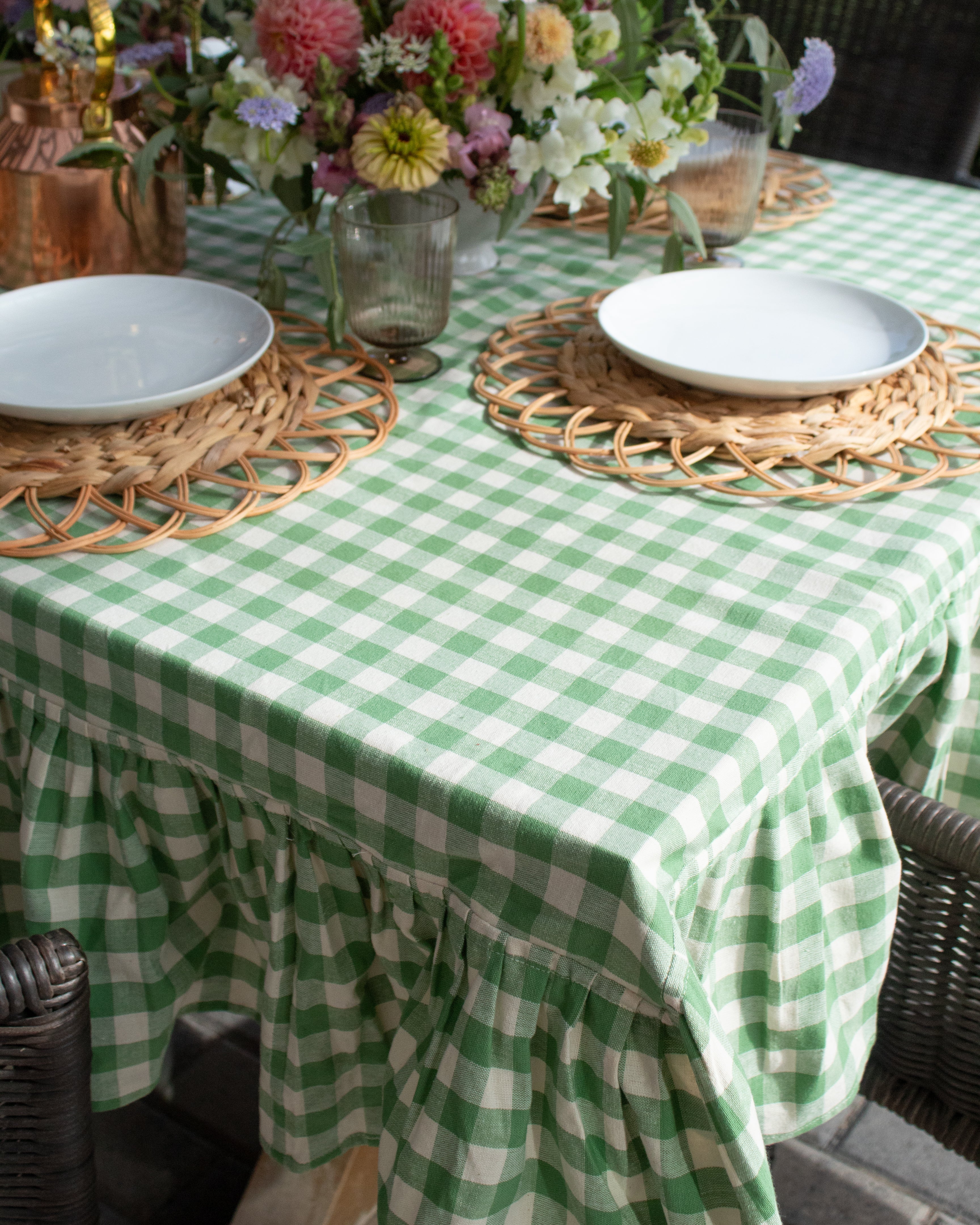 Moss Ruffled Gingham Tablecloth - Thumbnail 2